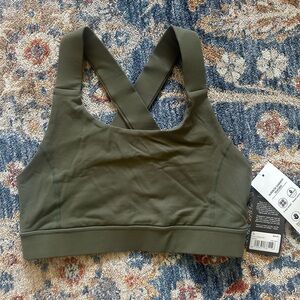 NWT Glyder olive green large full force sports bra in “moss”